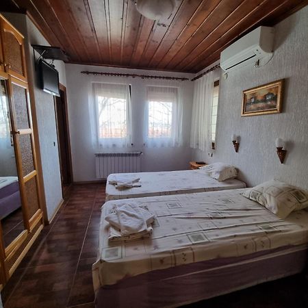 Къща За Гости Билдникс Malko Tŭrnovo المظهر الخارجي الصورة